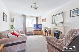 Photo 11- click for photo gallery